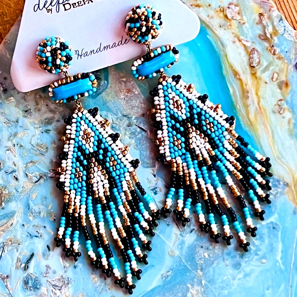 NWT Deepa Gurnani Turquoise Beaded Fringe Chandeliers - Picture 5 of 13